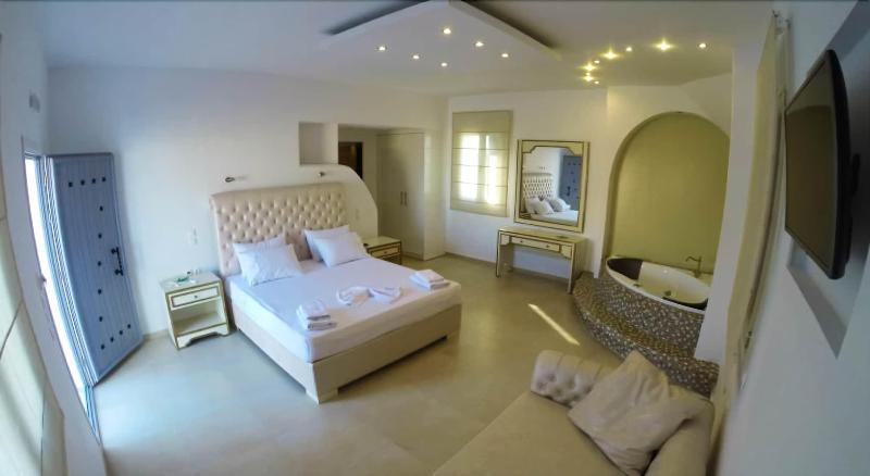 Queen Boutique Suites Mykonos Town エクステリア 写真