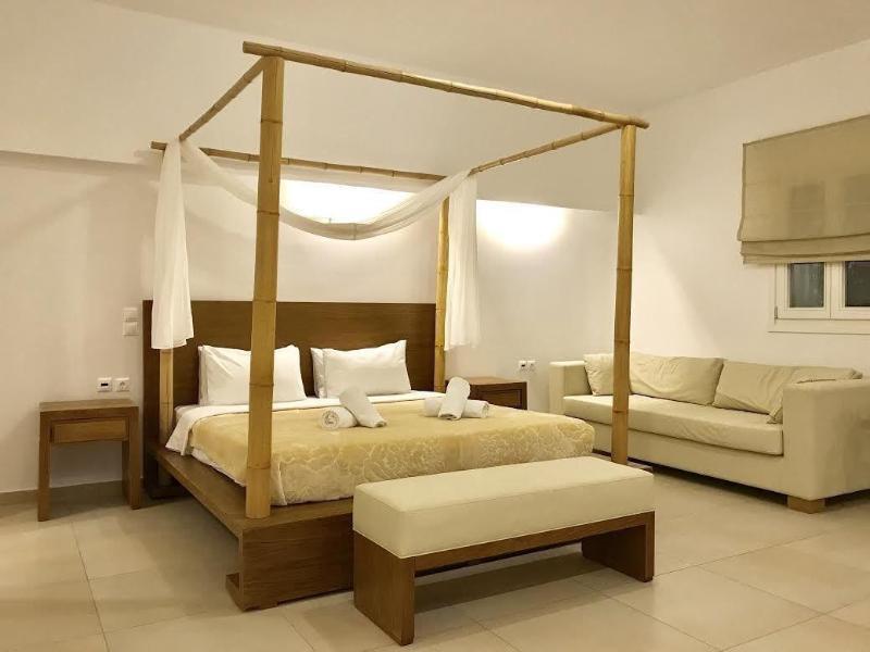 Queen Boutique Suites Mykonos Town エクステリア 写真