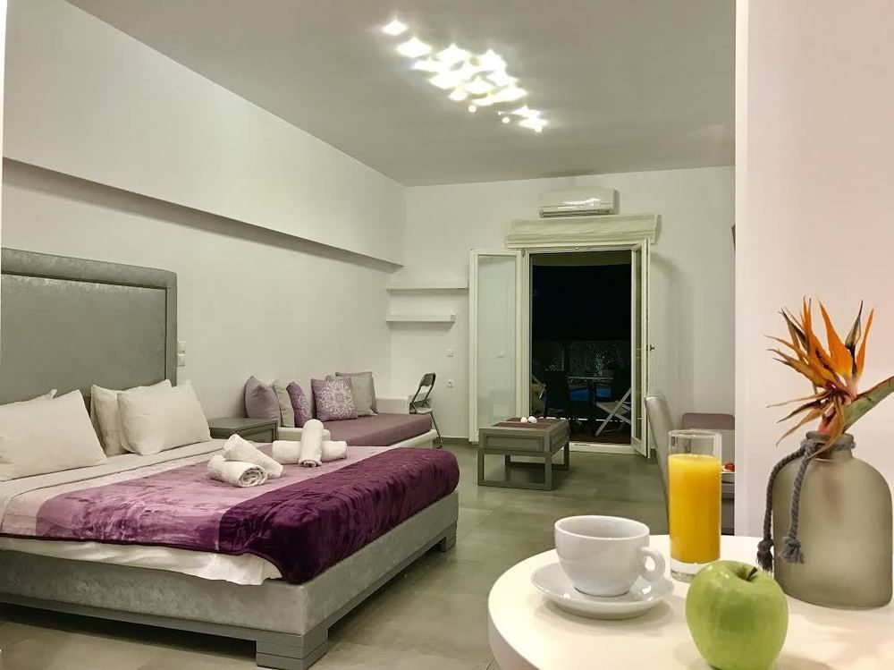 Queen Boutique Suites Mykonos Town エクステリア 写真