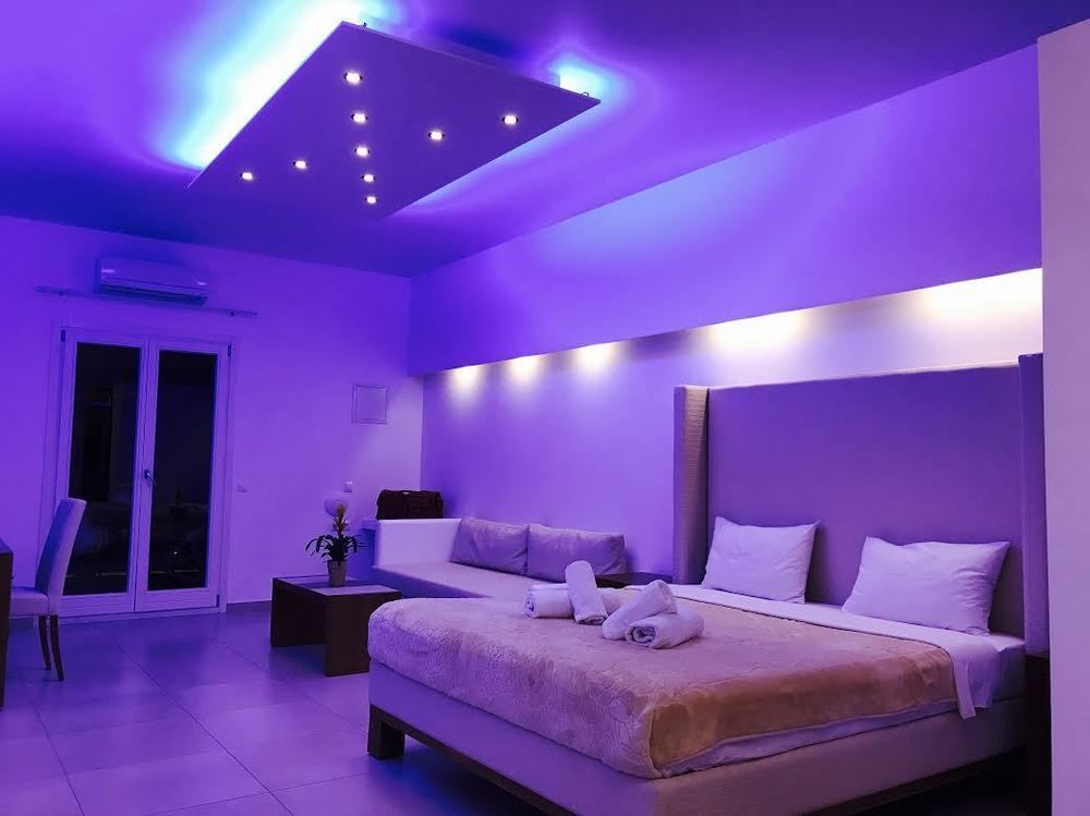 Queen Boutique Suites Mykonos Town エクステリア 写真