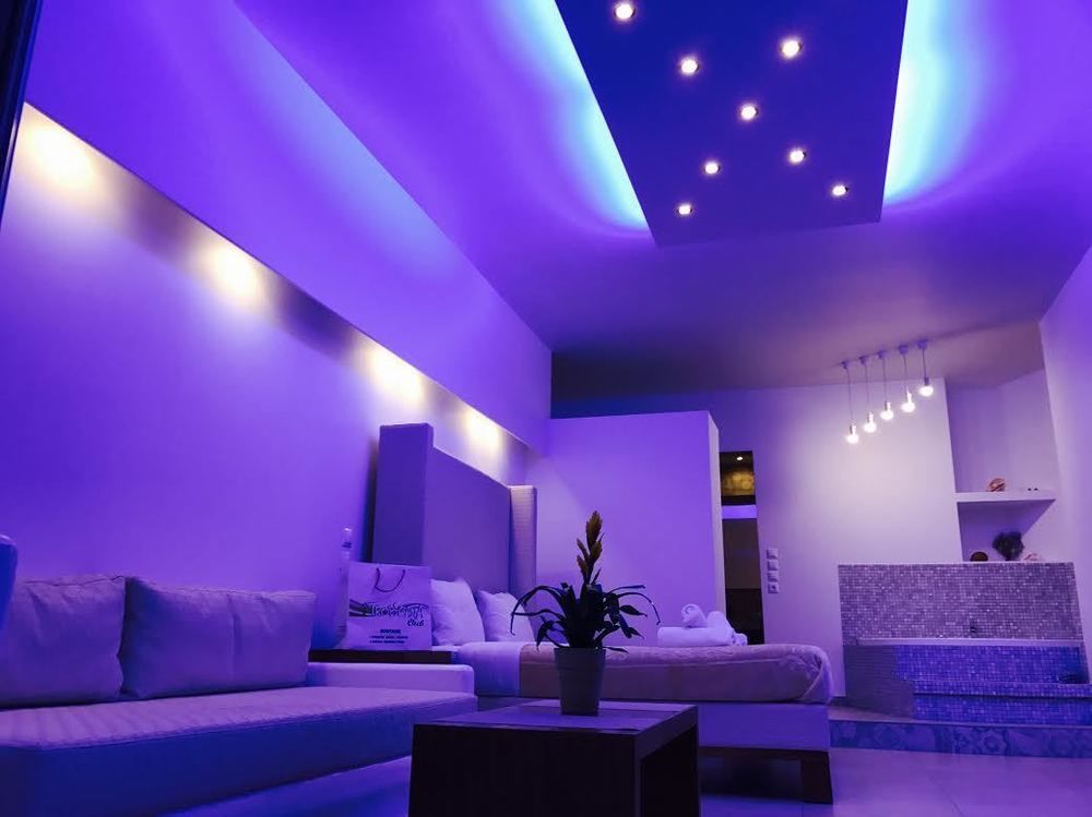 Queen Boutique Suites Mykonos Town エクステリア 写真