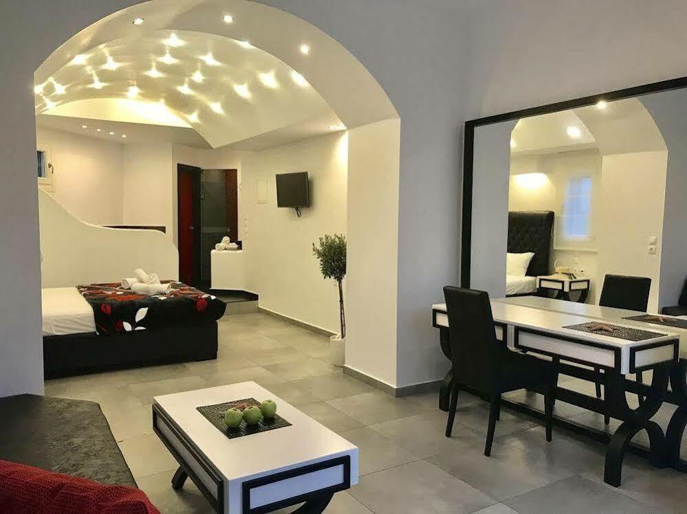 Queen Boutique Suites Mykonos Town エクステリア 写真