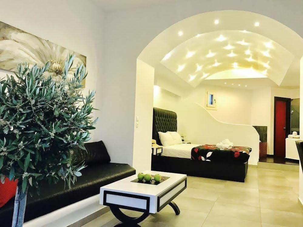 Queen Boutique Suites Mykonos Town エクステリア 写真