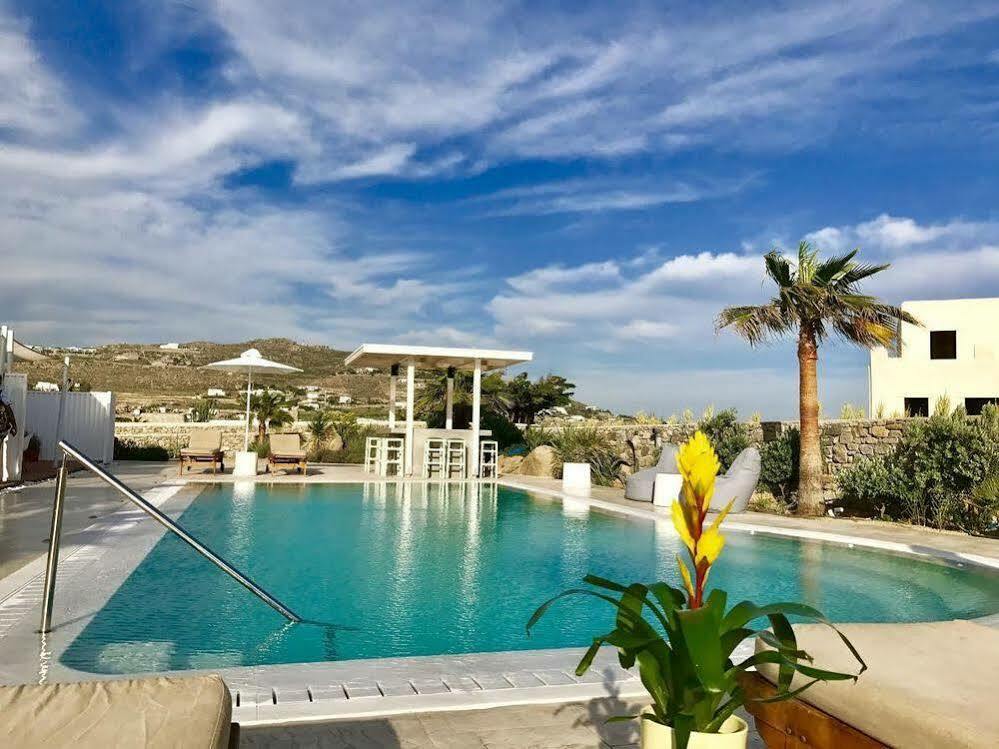 Queen Boutique Suites Mykonos Town エクステリア 写真