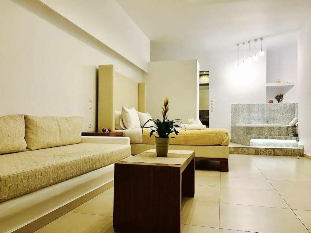 Queen Boutique Suites Mykonos Town エクステリア 写真
