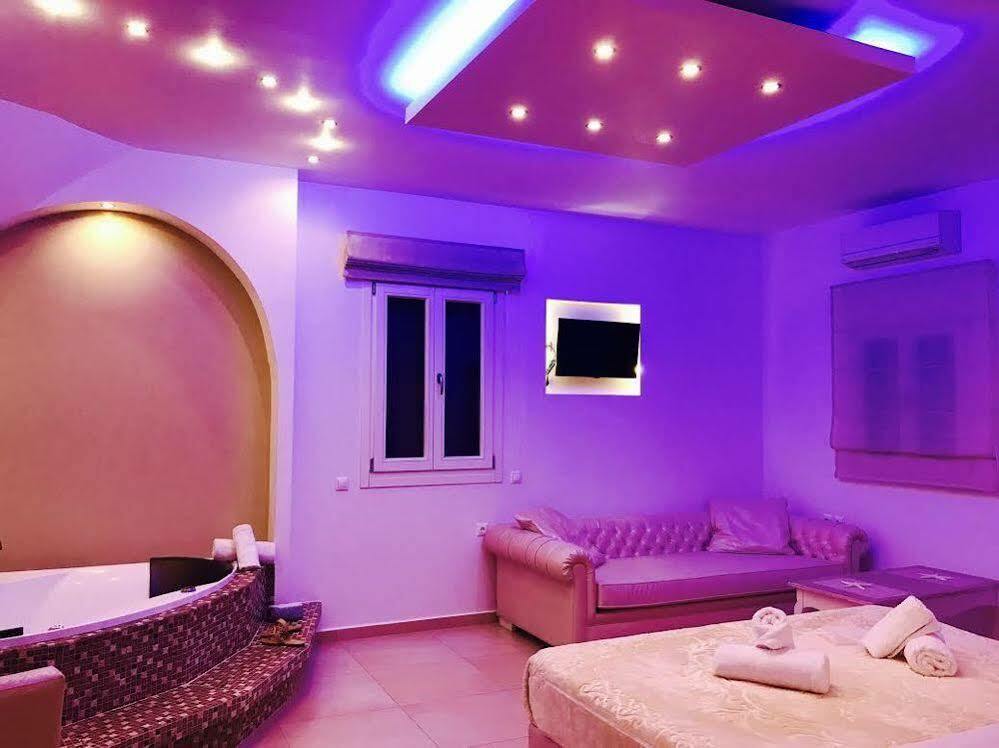 Queen Boutique Suites Mykonos Town エクステリア 写真